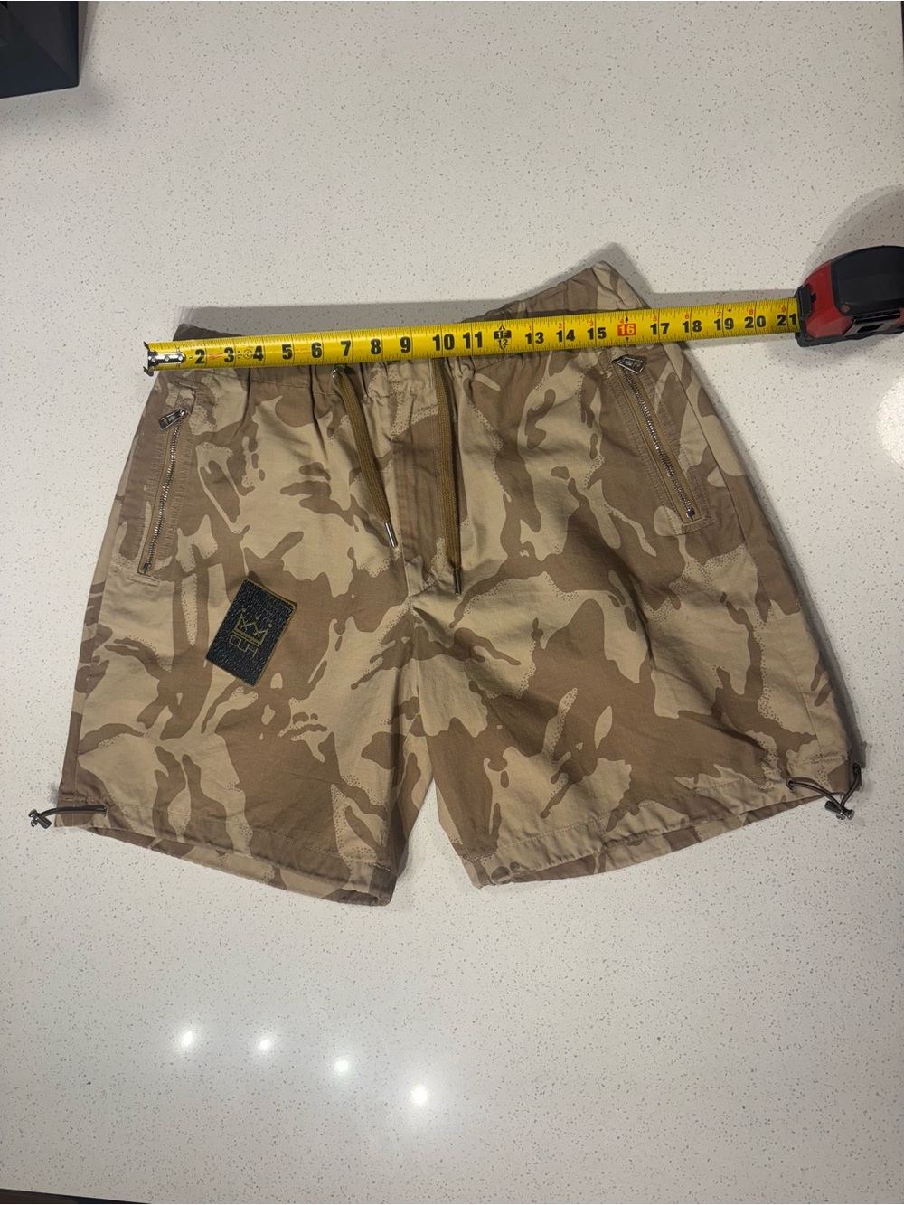 MONCLER SHORTS - Picture 7 of 8